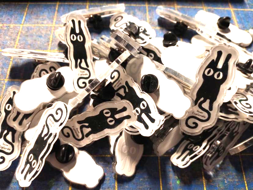 Skye Clawmarks Pinback