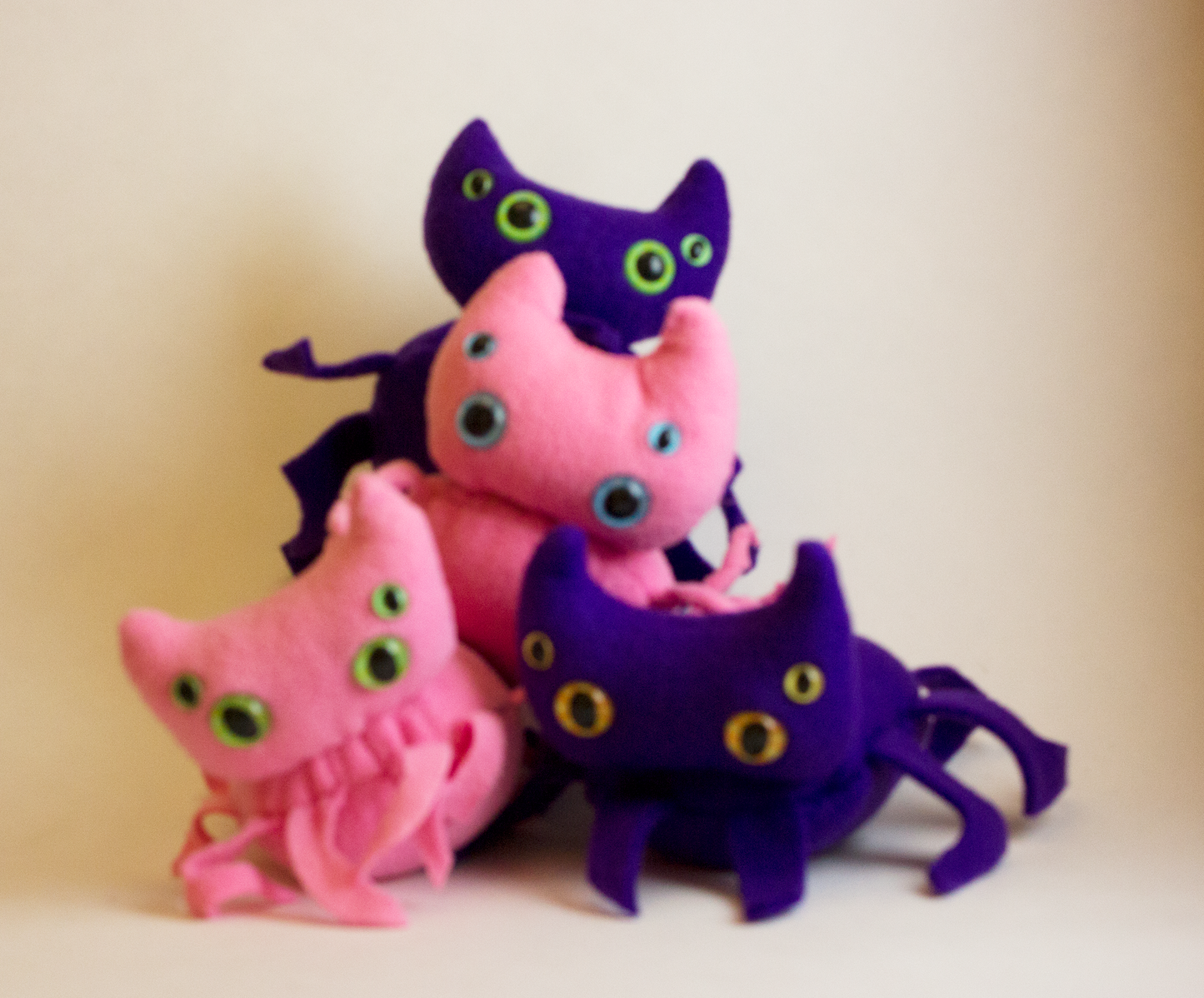 SpiderCat (Small), Plushies - Team Manticore