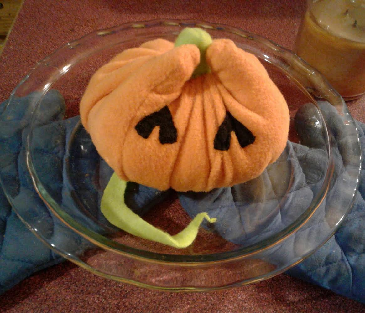 PumpKitten (Medium), Plushies - Team Manticore